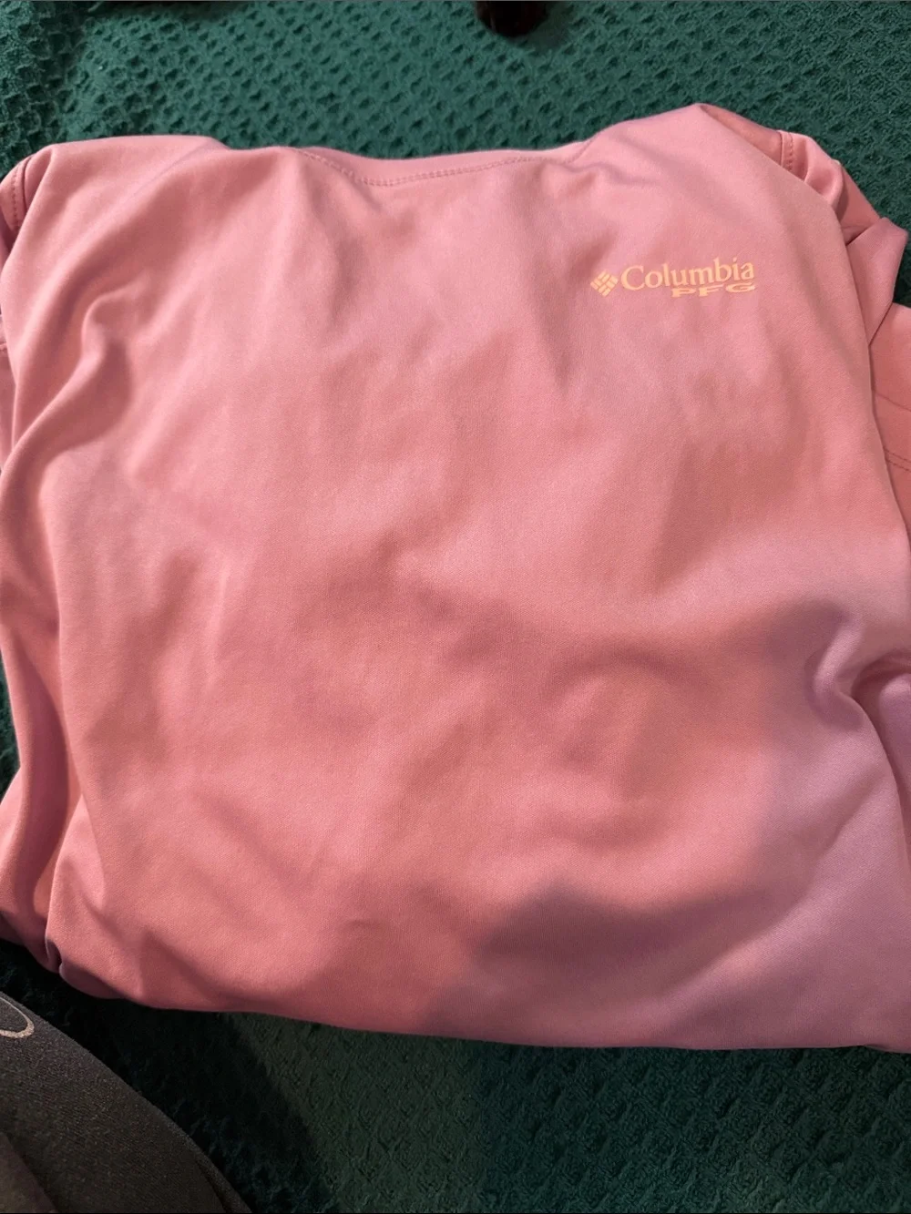 Columbia Pink Crew Neck Performance Top - Picture 1 of 2